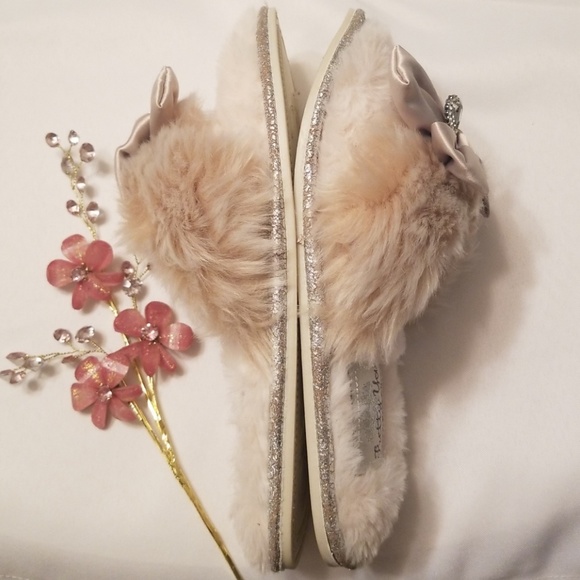 💎Nwt Swarvoski Jewel Satin & Fur Bridal Slipper S - Picture 7 of 8